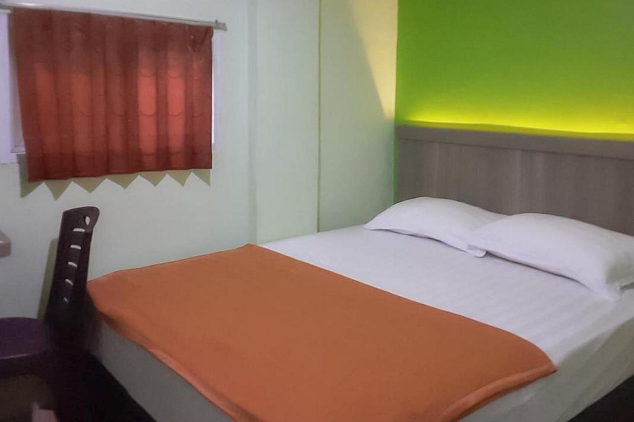 Guest House Anak Raja Pangkalan Bun Syariah Mitra Reddoorz المظهر الخارجي الصورة